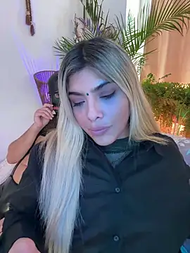 hexaxex online show from March 16, 7:40 pm