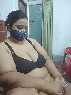 momo loves online show from March 8, 3:32 am