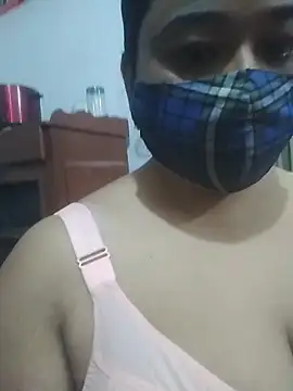momo loves online show from May 2, 6:57 pm