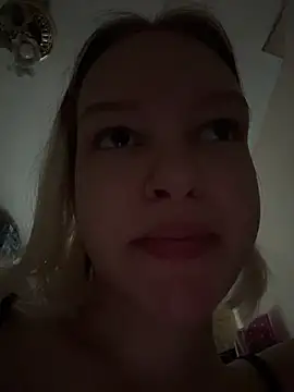 AshleyMur online show from August 7, 5:09 am