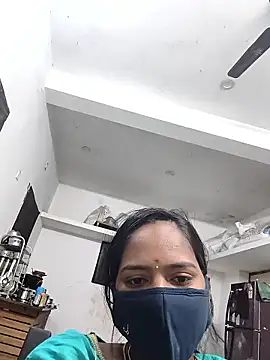 Tamil Hot Divya online show from January 12, 3:39 pm