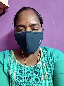 Tamil Hot Divya online show from March 4, 10:32 am