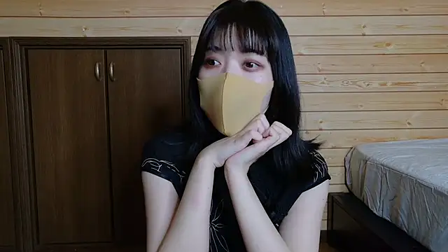 Snapshot of minami_room chatting on June 29, 12:38 pm minami room online show from June 29, 12:38 pm