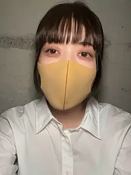 Snapshot of minami_room chatting on July 8, 2:43 pm minami room online show from July 8, 2:43 pm