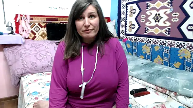 Adelinemilf online show from March 7, 12:35 pm