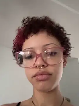 jojosbizarrelyf online show from March 17, 7:06 pm