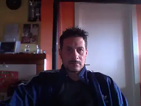 Snapshot of colosone chatting on March 1, 2:13 pm colosone online show from March 1, 2:13 pm