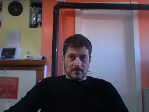 Snapshot of colosone chatting on March 6, 2:51 pm colosone online show from March 6, 2:51 pm