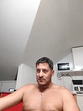 Snapshot of colosone chatting on September 24, 8:45 pm colosone online show from September 24, 8:45 pm