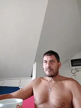 Snapshot of colosone chatting on September 27, 6:07 am colosone online show from September 27, 6:07 am