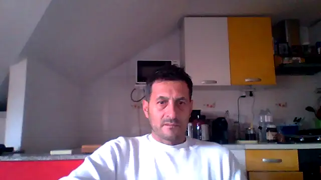 Snapshot of colosone chatting on October 18, 9:10 am colosone online show from October 18, 9:10 am