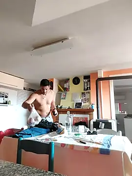 Snapshot of colosone chatting on October 20, 10:27 am colosone online show from October 20, 10:27 am