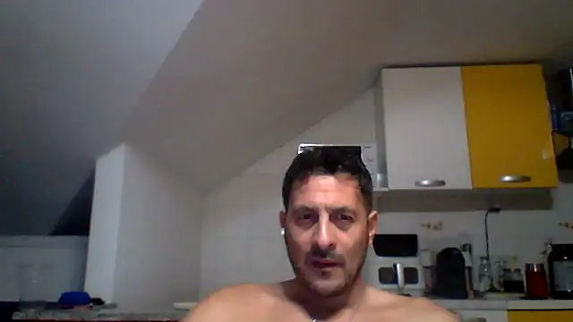 Snapshot of colosone chatting on November 2, 7:49 pm colosone online show from November 2, 7:49 pm