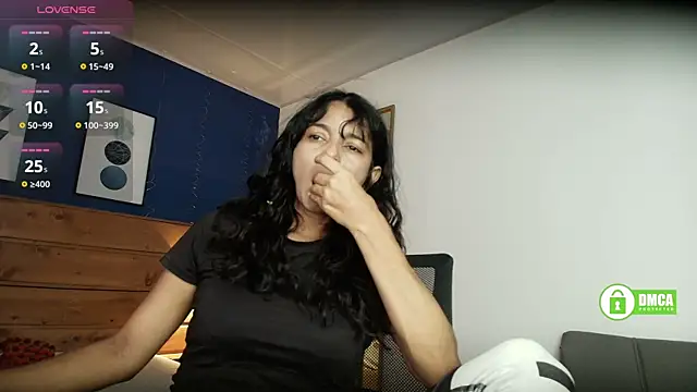 gaby jazmin online show from April 28, 7:19 pm