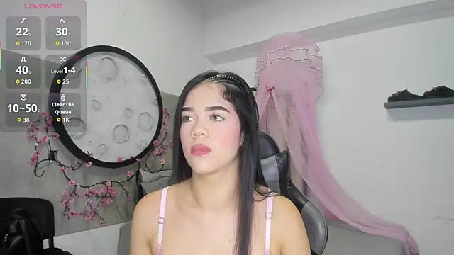 Luna  02 online show from March 17, 11:46 am