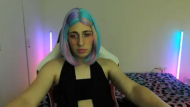 HoneyValentine online show from March 15, 8:04 pm