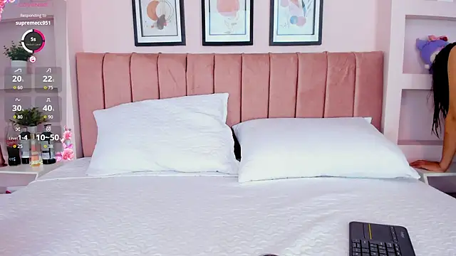 Katteyes   online show from May 23, 2:32 pm