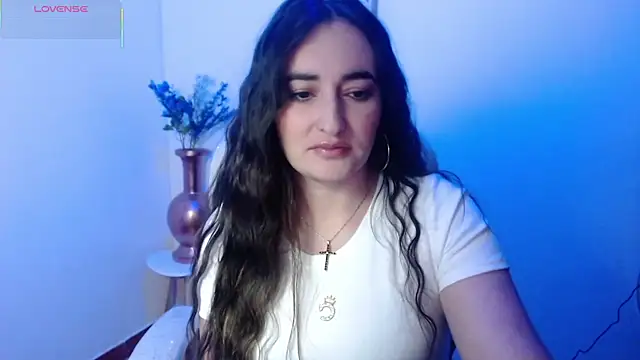 Snapshot of soffi_betacur chatting on July 11, 6:05 am soffi betacur online show from July 11, 6:05 am