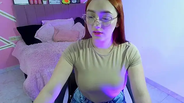 Natasha Romanof18 online show from March 17, 3:22 am