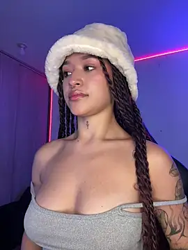 crystal dlun online show from March 16, 3:16 pm