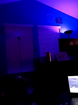 Snapshot of Nico2Nasty chatting on March 2, 7:26 am Nico2Nasty online show from March 2, 7:26 am