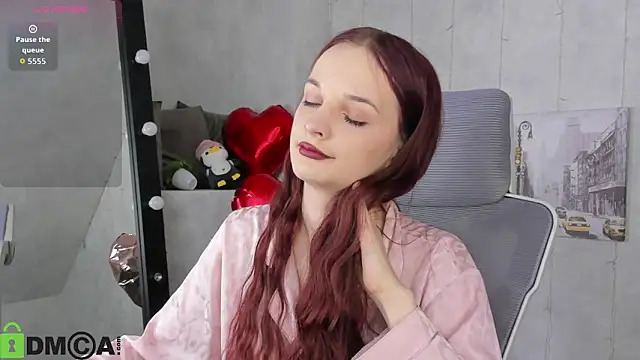 Snapshot of Alicia_Adammss chatting on February 19, 12:28 am Alicia Adammss online show from February 19, 12:28 am