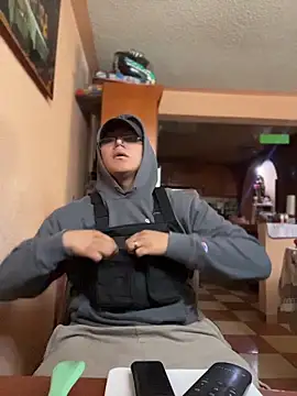 Snapshot of soyrodryp chatting on February 24, 7:45 pm soyrodryp online show from February 24, 7:45 pm