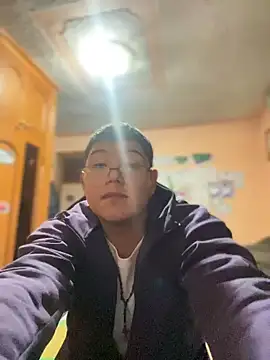 Snapshot of soyrodryp chatting on March 14, 9:15 am soyrodryp online show from March 14, 9:15 am