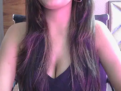 sweet riyaaa online show from July 5, 2:07 am