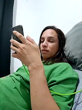ofjuliaa online show from May 1, 12:26 am
