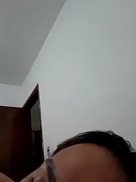 Snapshot of ofjuliaa chatting on May 3, 1:55 am ofjuliaa online show from May 3, 1:55 am