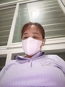 Lyna sexy24 online show from July 30, 8:41 pm