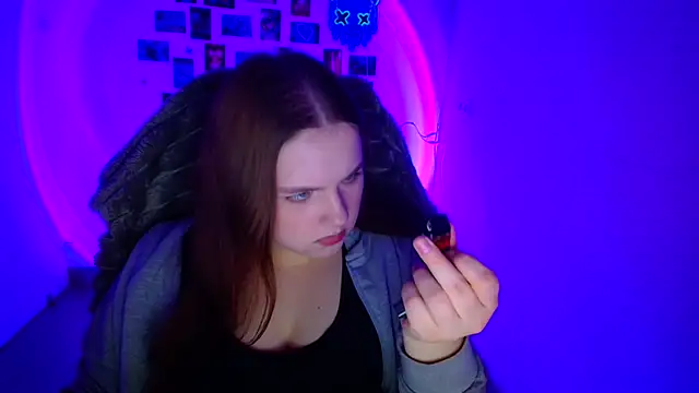 Kitty Mia Kitty online show from February 16, 6:31 am