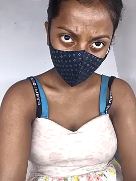 Royal-girl78 online show from February 18, 3:52 pm