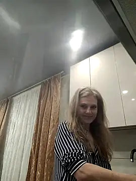 Tender-Blue online show from March 18, 8:50 am