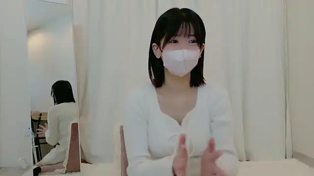 yuruchan  online show from February 14, 2:25 pm