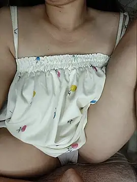 linhha23 online show from July 30, 2:27 pm