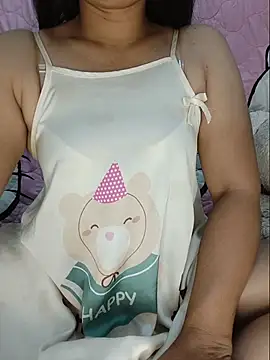 linhha23 online show from July 31, 2:38 pm