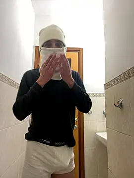 petiteyanel online show from January 8, 1:19 am