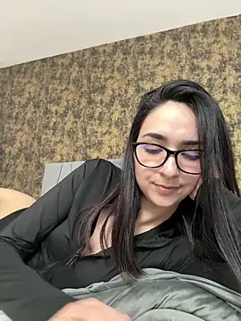 AmayaDominique online show from March 11, 12:05 am