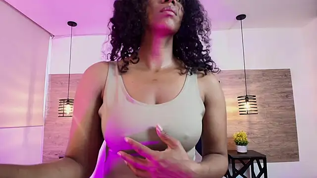 Ellie-Alves online show from July 10, 1:25 pm