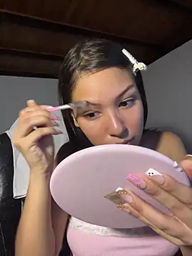 Kitty20205 online show from April 26, 3:04 am