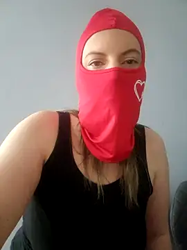 Divana2000 online show from February 11, 8:30 am