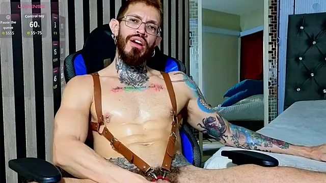 Snapshot of Simon_Rz chatting on May 20, 12:11 pm Simon Rz online show from May 20, 12:11 pm