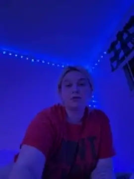 NeedyQueen online show from March 27, 6:19 am