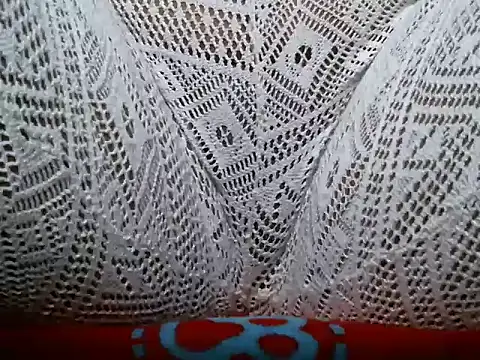 hotcandyxtrem online show from January 8, 5:37 pm