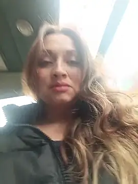 Alejandra N online show from May 1, 6:23 pm