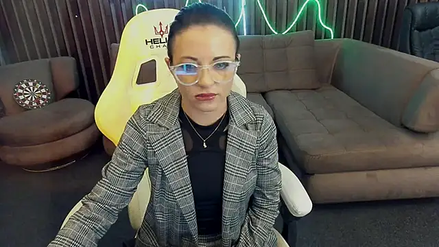 Dafni Monn online show from September 19, 5:31 am