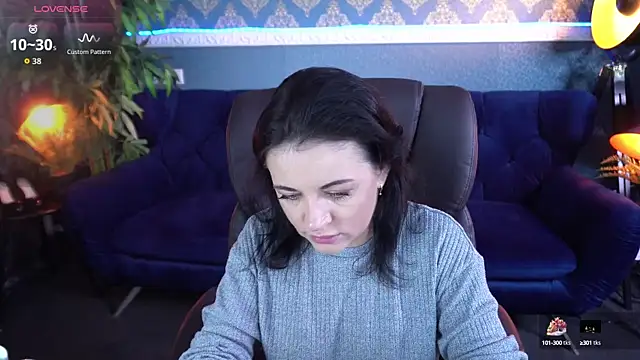 Dafni Monn online show from October 4, 5:49 am