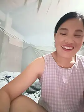 Snapshot of yu--yo chatting on July 28, 11:17 am yu--yo online show from July 28, 11:17 am